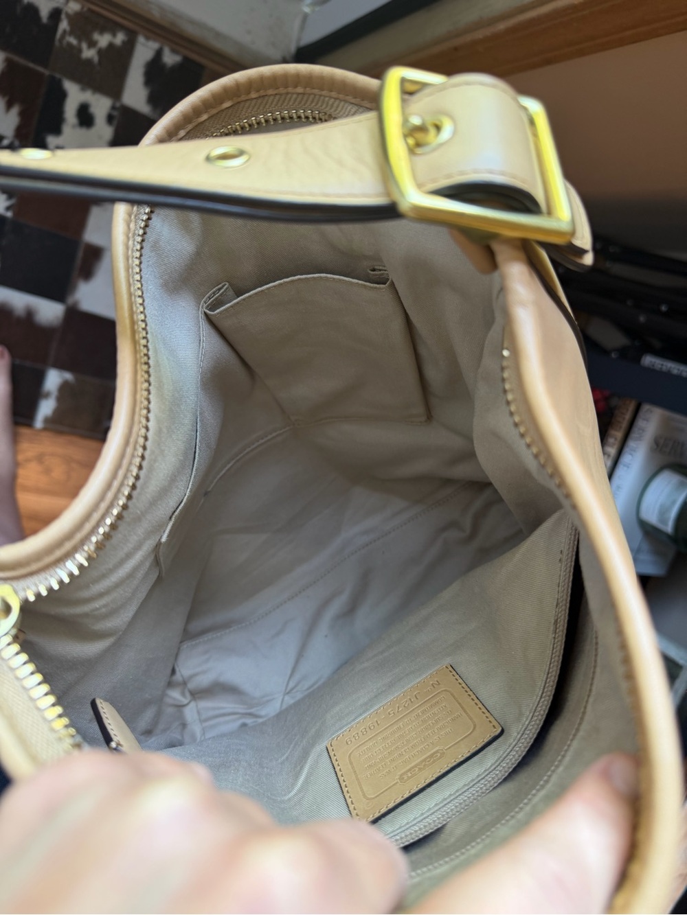 Coach 19889 Legacy Duffle - Picture 7 of 8